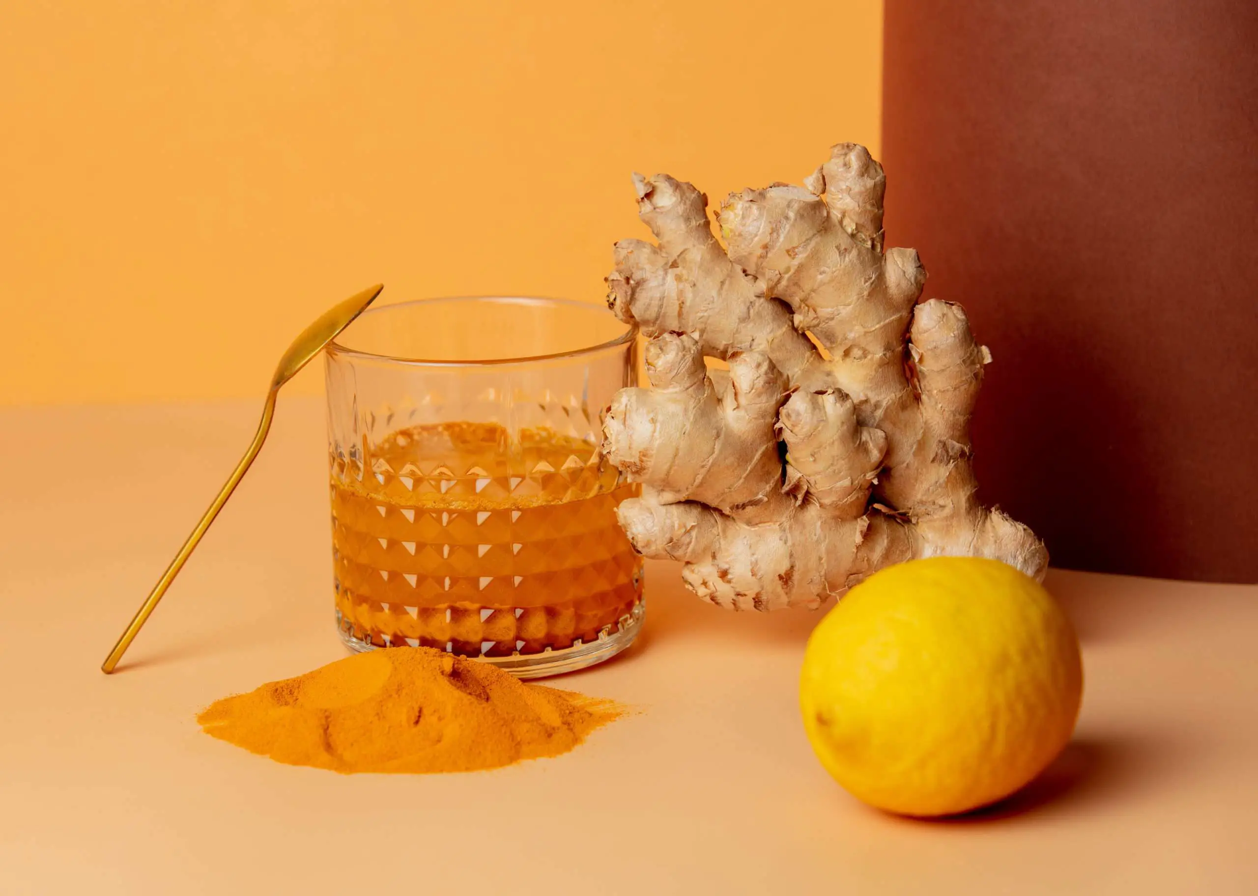 How to Make Ginger Turmeric Lemon Tea